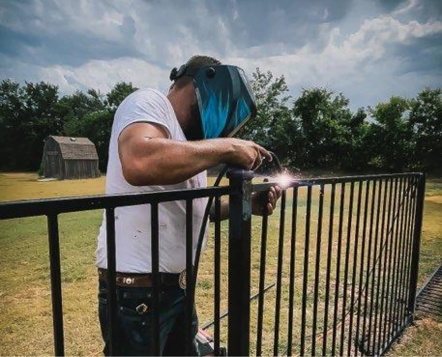 iron fence repair 01